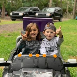 Meet your Posher, Kelly